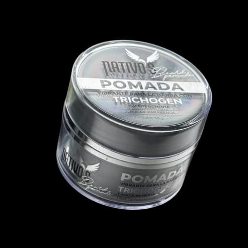 Tarro de la pomada para la barba de Nativos con acabado gris